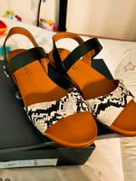 Caprice Leder Sandalen Neu  Bayern - Ansbach Vorschau