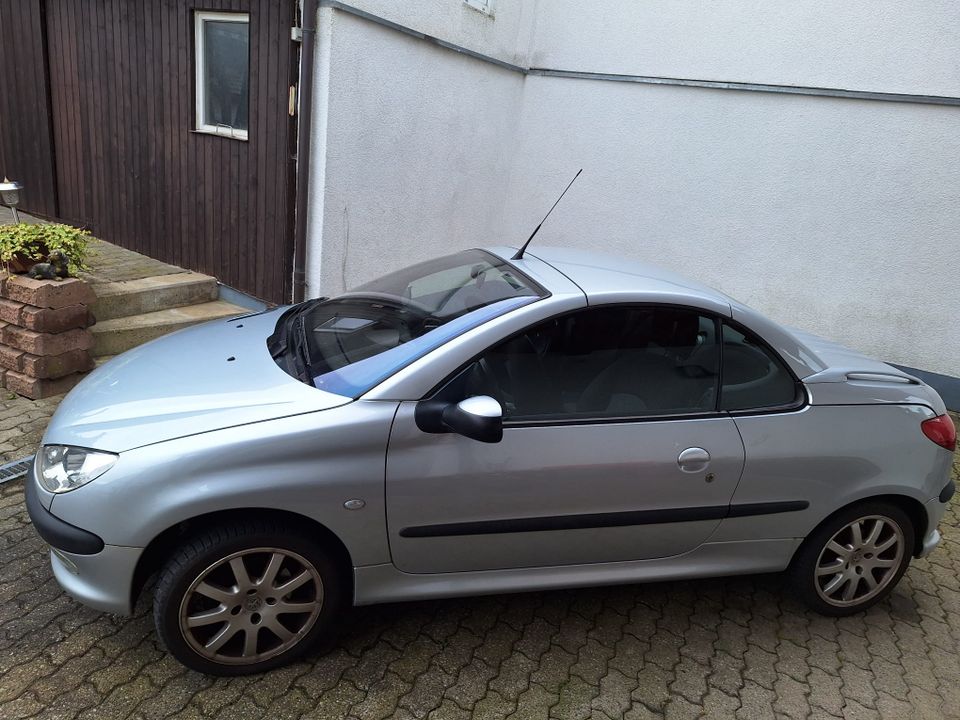 Peugeot 206 cc in Bessenbach