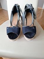Tom Tailor Keilsandalette Sandale mit Keilabsatz Größe 39 blau Niedersachsen - Barsinghausen Vorschau