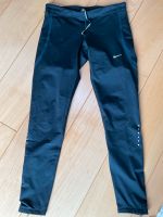 Nike Laufhose Leggins Run schwarz Gr. M Hessen - Oberursel (Taunus) Vorschau