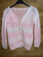 Strickjacke selbstgestrickt Mädchen Gr. 110/116 Thüringen - Utzberg Vorschau