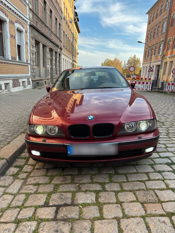 Bmw e39 523i in Weißenfels