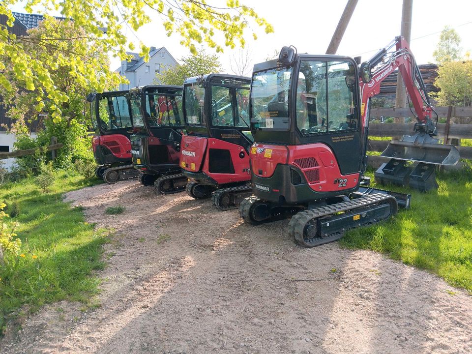 Langzeitmiete Minibagger 2,5Tonnen Tiefbau Miete Galabau in Hartenstein