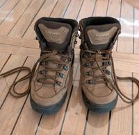 Wanderschuhe Leder Lowa Renegade Gr. 39 Bochum - Bochum-Wattenscheid Vorschau