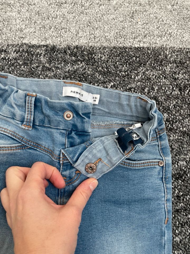 Jeans name it 98 Mädchen ungetragen dehnbar in Forstinning