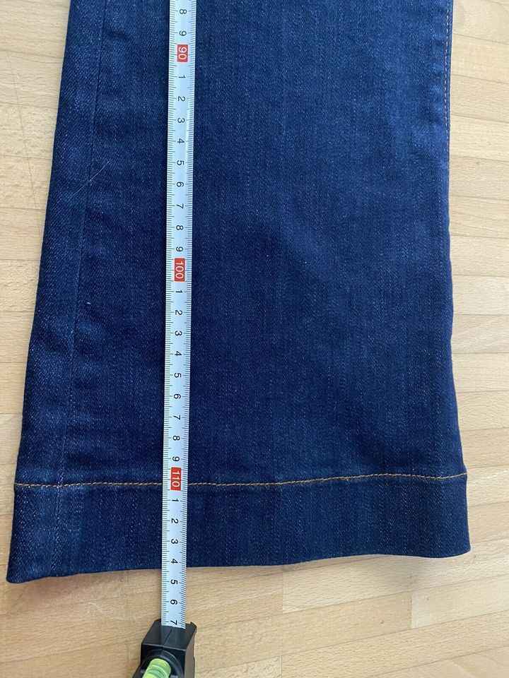 Jeans dunkelblau HUGO (Hugo Boss) 31/34 in Gera