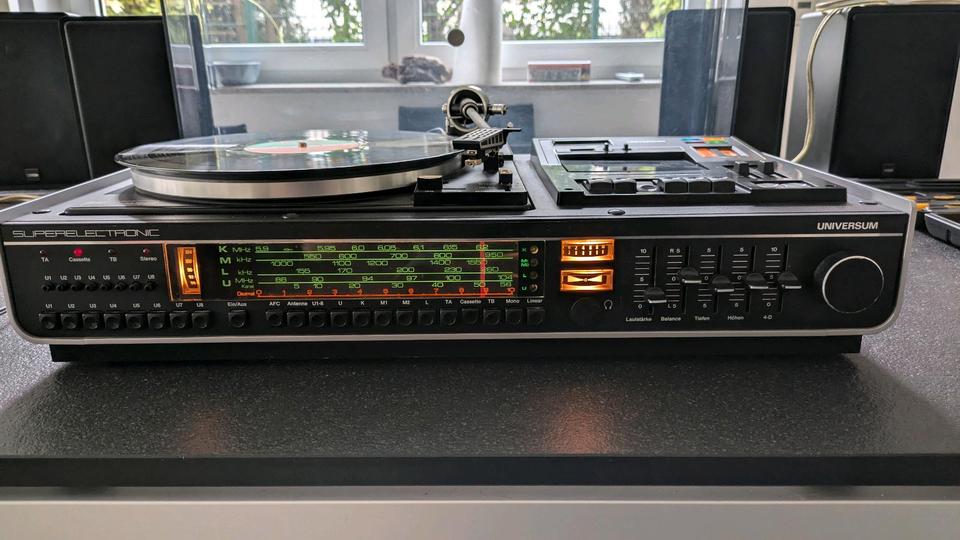 Vintage Hifi Anlage Universum Superelectronic volle Funktion in Köln