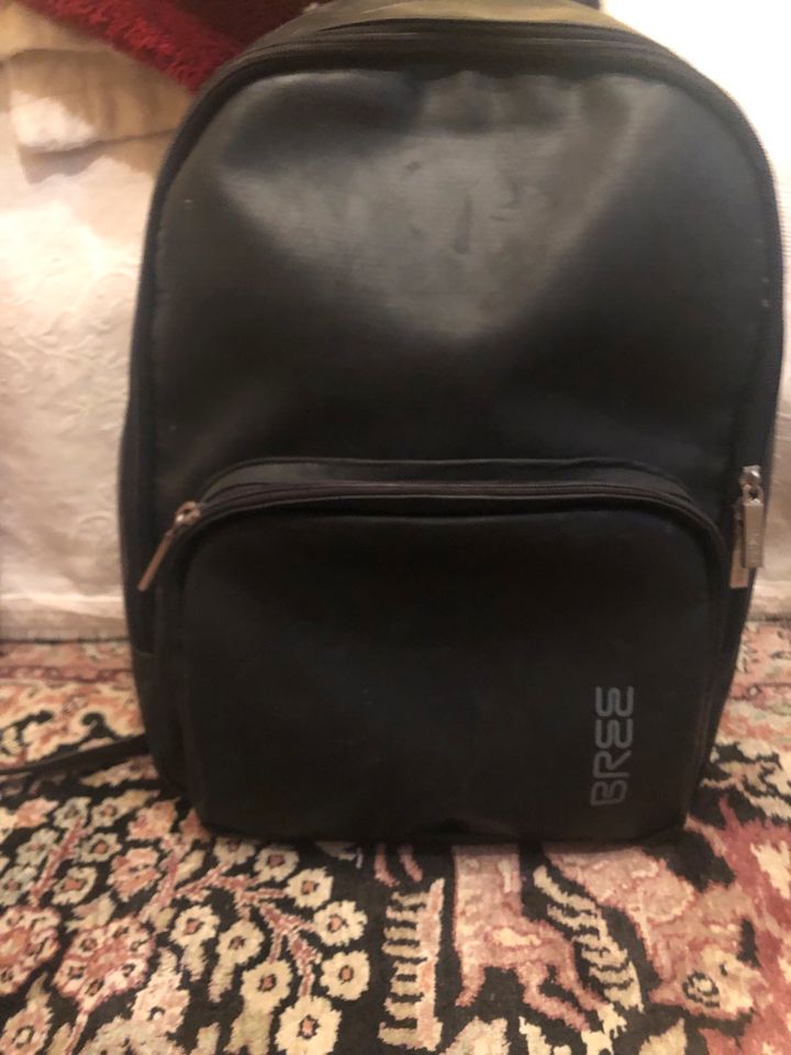 Bree Rucksack schwarz in Berlin