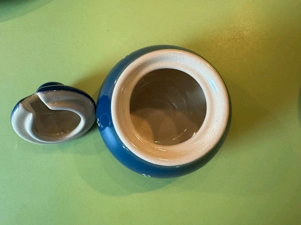 Geschirrset Steingut aus Keramik für Kaffe oder Tee in Frankfurt am Main
