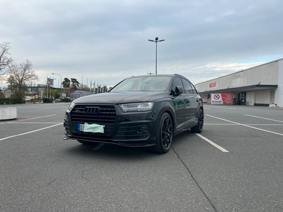 Audi Q7 VOLL ~ 22“ ~ ABT ~ 7 Sitzer ~ PANO ~ BOSE in Mühltal 