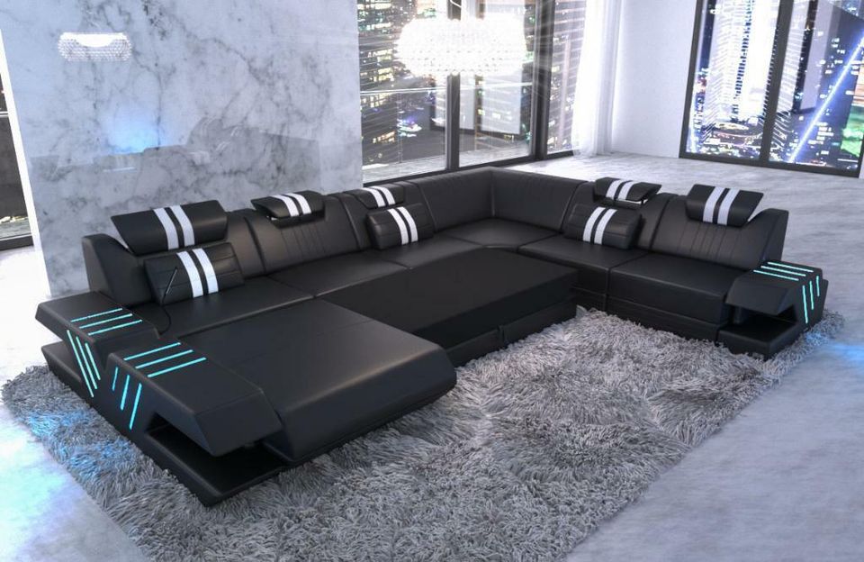 Leder Sofa Wohnlandschaft Venedig XXL Couch mit LED Beleuchtung in Berlin