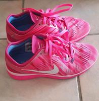 2x Nike Free 5.0 Gr. 36 – je 15 € oder beide für 25 €! Nordrhein-Westfalen - Lippstadt Vorschau