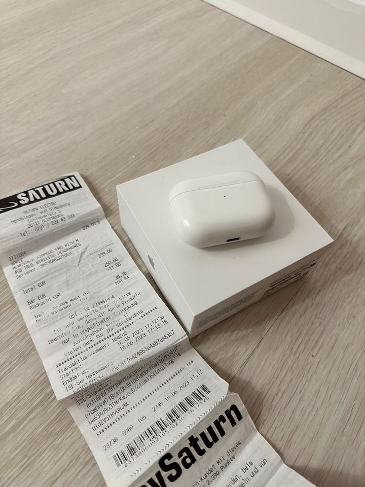 Apple AirPods pro in Oldenburg