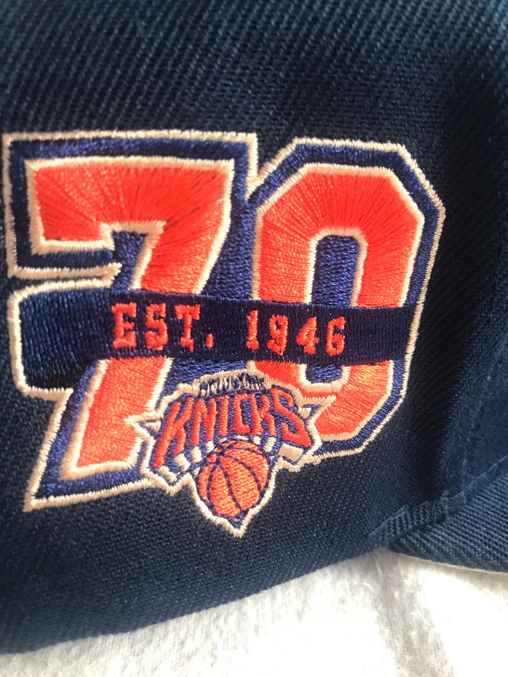 Mitchell and Ness New York Knicks cap ny in Geist