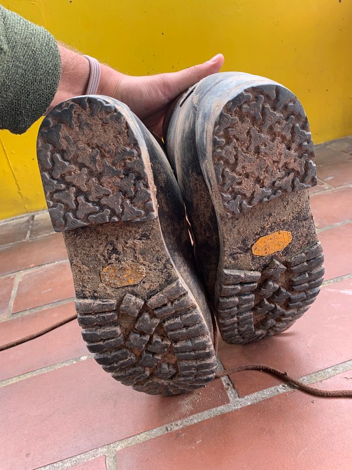 Retro Leder Wanderschuhe Größe 41 in Freiburg im Breisgau