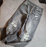 High Waist Schlaghose Damen Jeans mit Löchern schwarz Gr. S Sachsen-Anhalt - Querfurt Vorschau