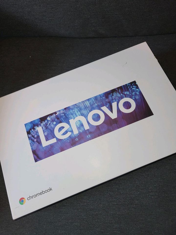 Lenove IdeaPad Duet Chromebook in Stoetze
