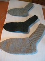 Schöne selbstgestrickte Socken Markenwolle Wolle Baden-Württemberg - Allensbach Vorschau