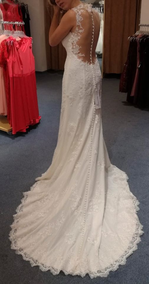 Brautkleid - neu und ungetragen mit Etikett in Röthenbach