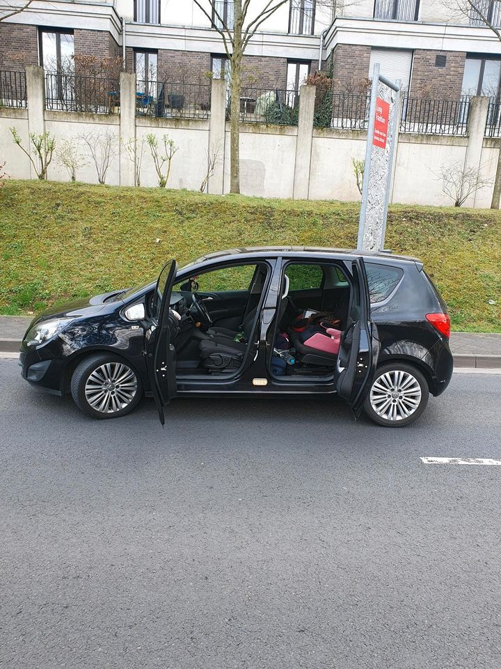 Opel mariva automatik in Frankfurt am Main
