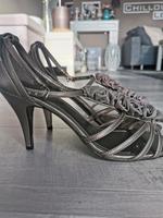 Tamaris Pumps gr.41  Sandalen Sandaletten Schuhe High Heels Schleswig-Holstein - Reinbek Vorschau