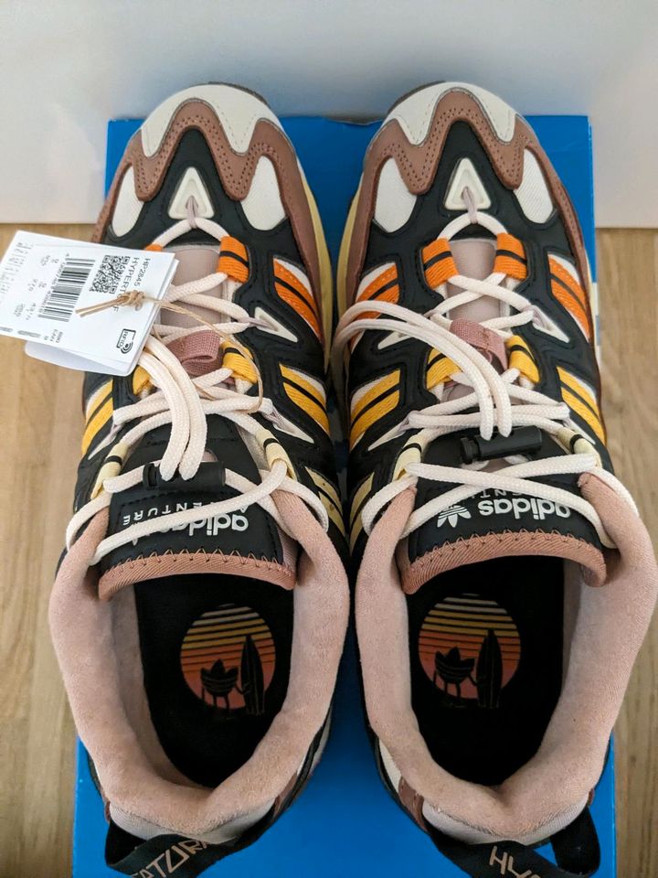 Adidas Hyperturf UK 9 43 1/3 neu und ungetragen in München