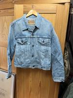 Jeansjacke Truckerjacke LEVIS Grösse M Baden-Württemberg - Göppingen Vorschau
