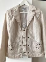 Blazer beige Gr 40 aufwendiger Schnitt Nordrhein-Westfalen - Rheine Vorschau