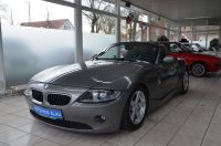 BMW Z4 Roadster 2.2i *LEDER*KLIMA*E-VERDECK*117TKM! Niedersachsen - Burgdorf Vorschau