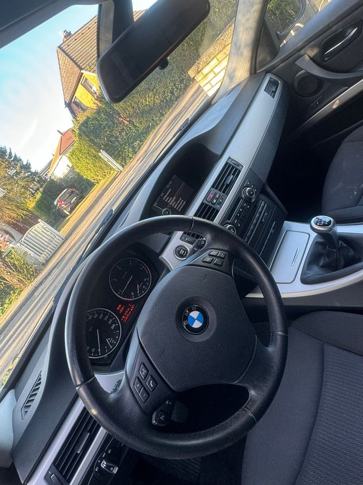 BMW 316 d  Kombi in Hamburg