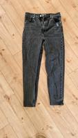 Mom Slim Jeans 40 schwarz Nordrhein-Westfalen - Kürten Vorschau