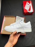 Dunk low triple white Bayern - Karlsfeld Vorschau