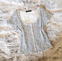 Shirt Brandy Melville Neu TShirt Top Bluse Oberteil Knöpfe Blumen Bayern - Kempten Vorschau