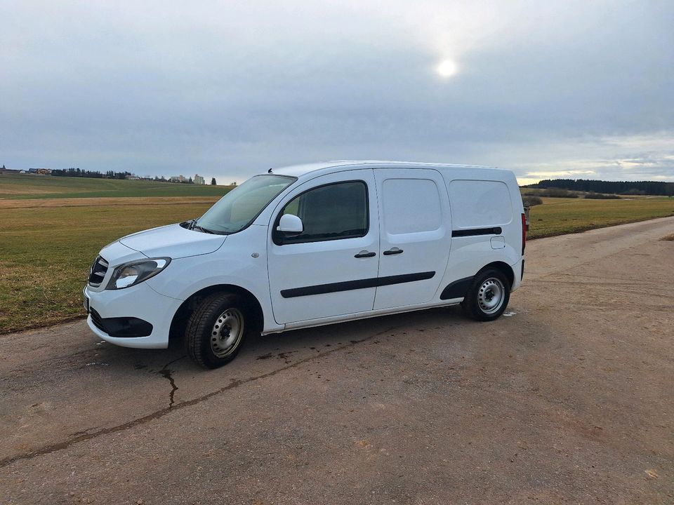 Mercedes Citan Kühlfahrzeug in Löffingen