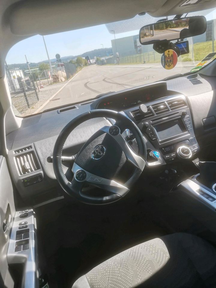 Toyota Prius + in Rottweil