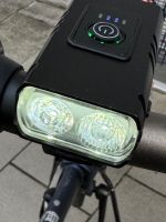 1000LUMEN 2 LED Akku Fahrrad Lampe Aluminium + Rücklicht Akku München - Schwabing-West Vorschau