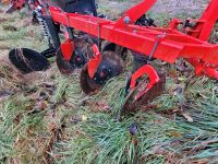 3 Schneiden Pflug Scheibenpflug Traktor Nordrhein-Westfalen - Kierspe Vorschau