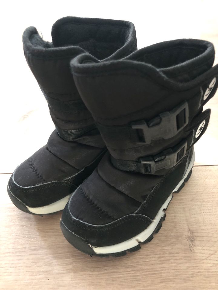 Winterstiefel Boots schwarz Junge Gefüttert in Wallenhorst