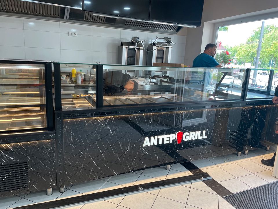 Gastronomie Technik Kühltheke Gastro Imbiss Theke Vitrine in Essen