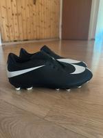 Nike ATRMPN-22882 Fußballschuhe Gr. 38 Ohne Schnürsenkel Bayern - Regenstauf Vorschau