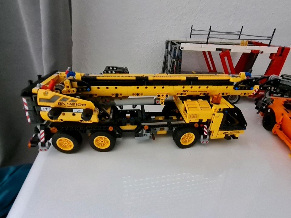 Lego Technik Autos in Hördt