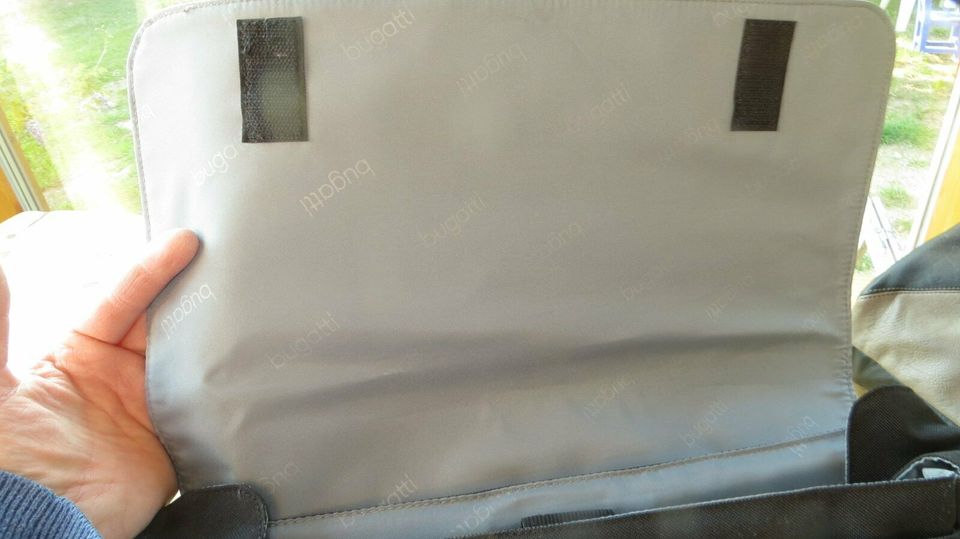 Umhängetasche Laptoptasche Bugatti NEU in Jülich