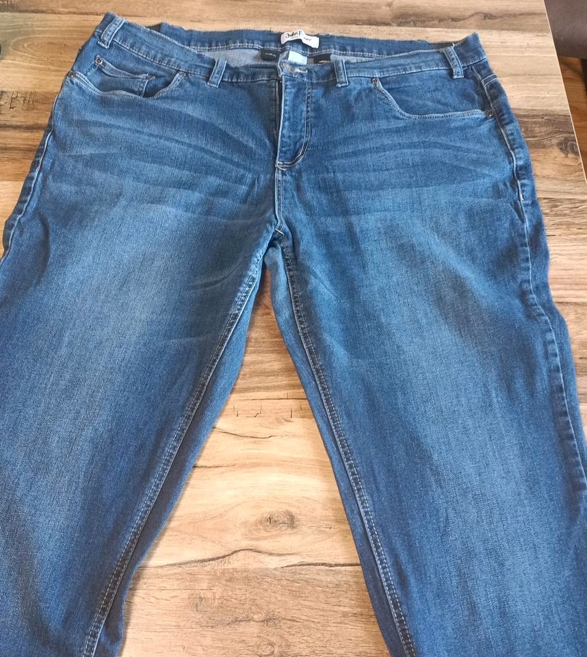 Jeans Herren Gr. 62 blau Stretch in Nalbach