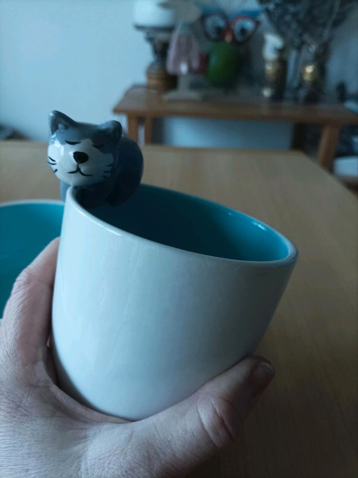 3 D- Katzen Tasse & Keramik Müsli Schale mit Kätzchen Figur drauf in Gievenbeck