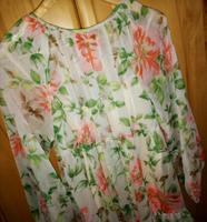 Asos Kleid Blumen beige Volant Größe S 36 Nordrhein-Westfalen - Nümbrecht Vorschau