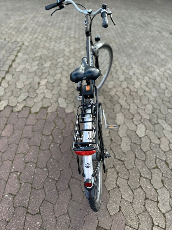 E-Bike Elektro Fahrrad in Salzgitter
