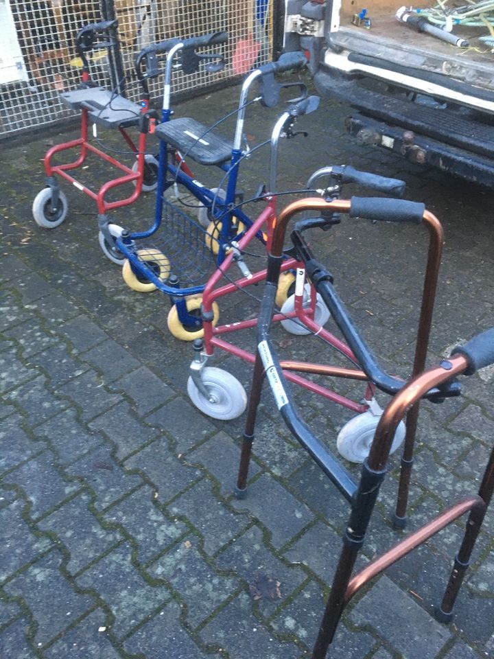 Gehhilfe rollator in Hadamar