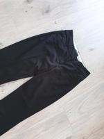 Schwarze Stoffhose Gr 34 Niedersachsen - Ganderkesee Vorschau