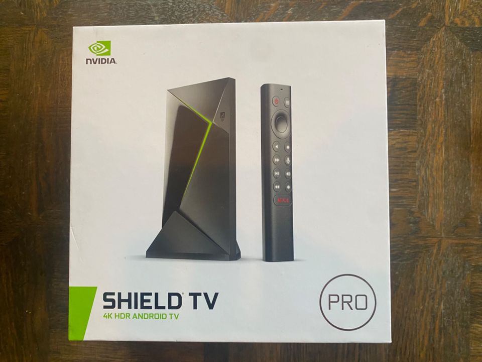 Nvidia Shield TV Pro Model P2897 4K HDR Android TV in Würzburg