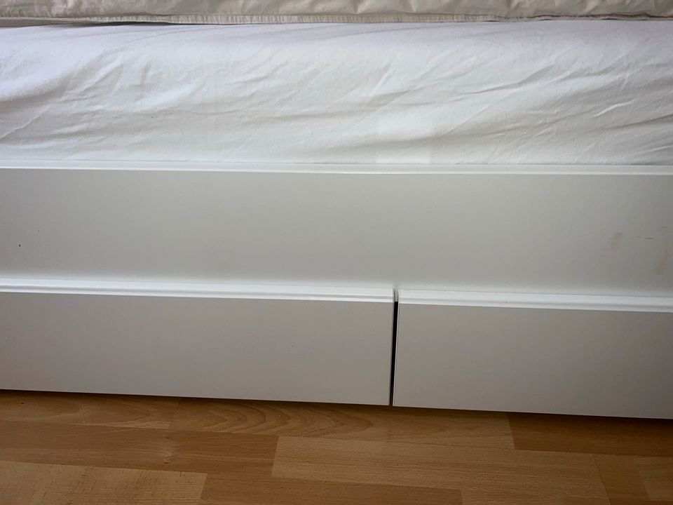 Bettgestell Ikea 140x200cm, 2 Bettkästen in Ludwigsburg